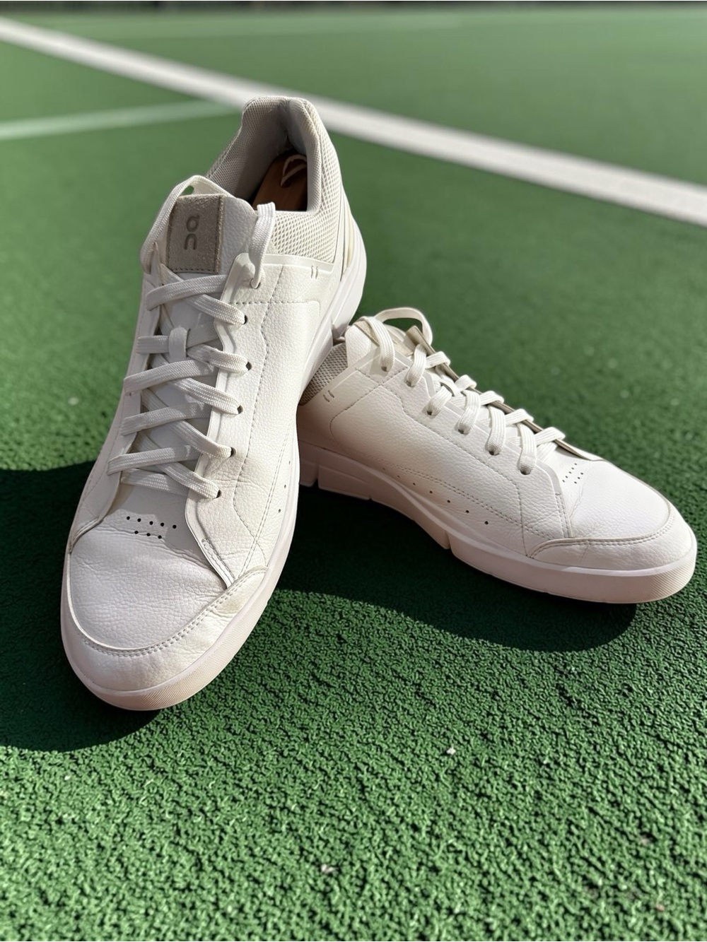 THE ROGER Centre Court White Gum - Mens 11.5 - Roger Federer 48.99438
